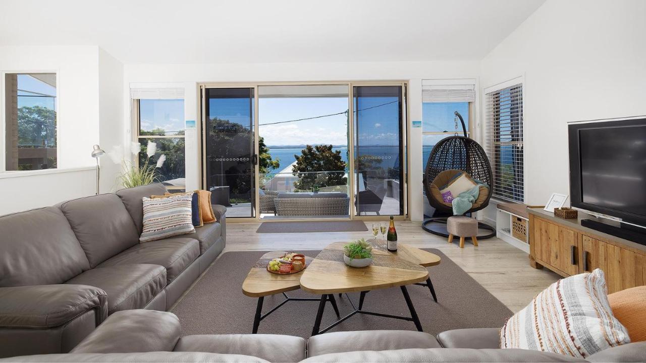 Dutchie'S Sand & Sea Beach House - Easy Walk To The Beach Нельсон-Бей Экстерьер фото