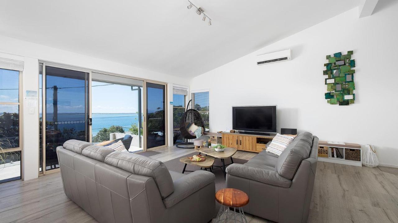 Dutchie'S Sand & Sea Beach House - Easy Walk To The Beach Нельсон-Бей Экстерьер фото